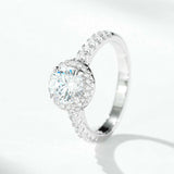 Women's 1-carat Round Bezel Ring