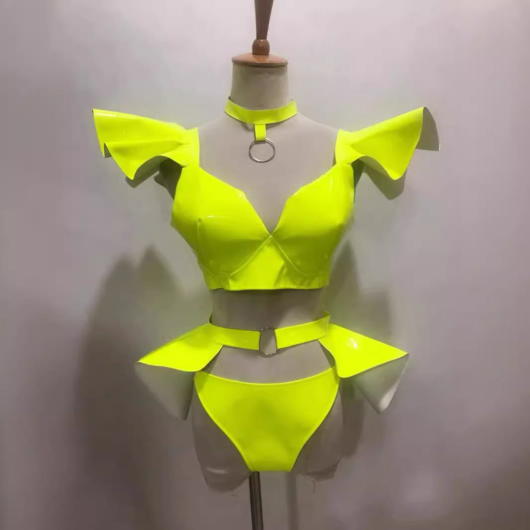 Costume de scène sexy, brillant, en cuir verni rigide