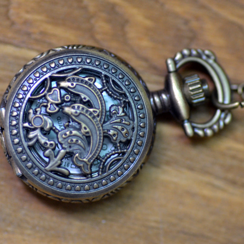 Vintage men and women necklace watch