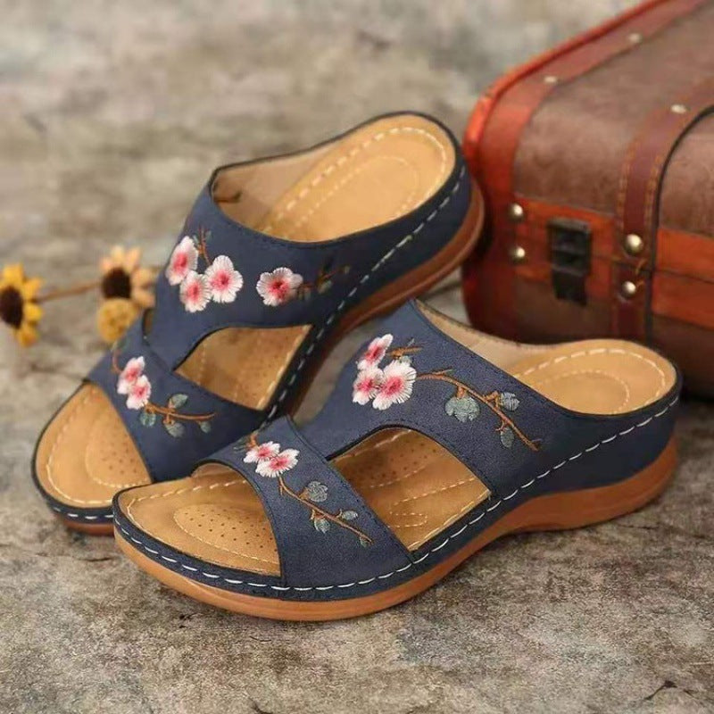 Flower Embroidered Sandals Wedge Heel Plus Size Women's Slippers null