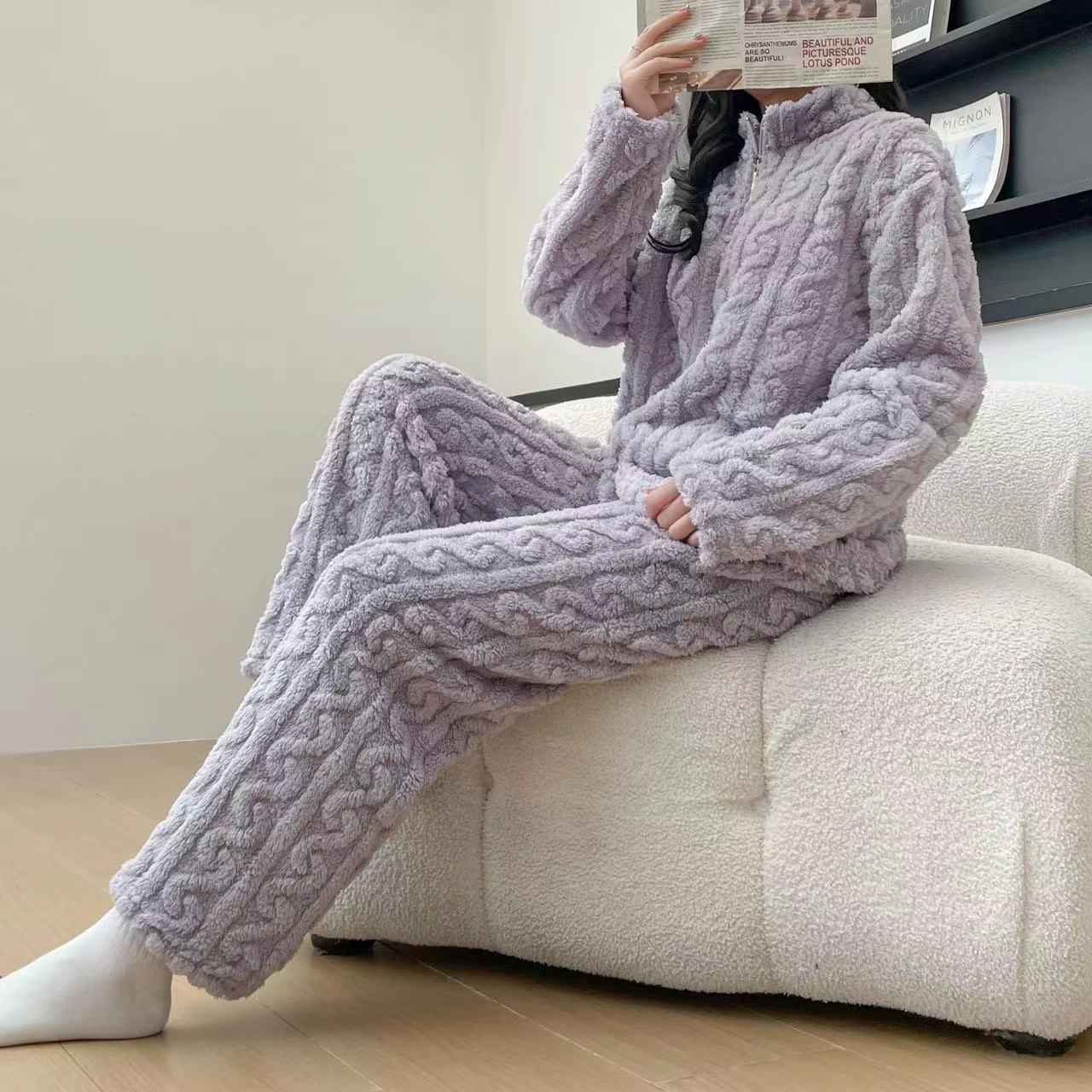 Autumn And Winter New Twist Zipper Couple Fleece-lined Thick Coral Fleece Pajamas Homewear Loungewear Sleepwear For Sleeping null