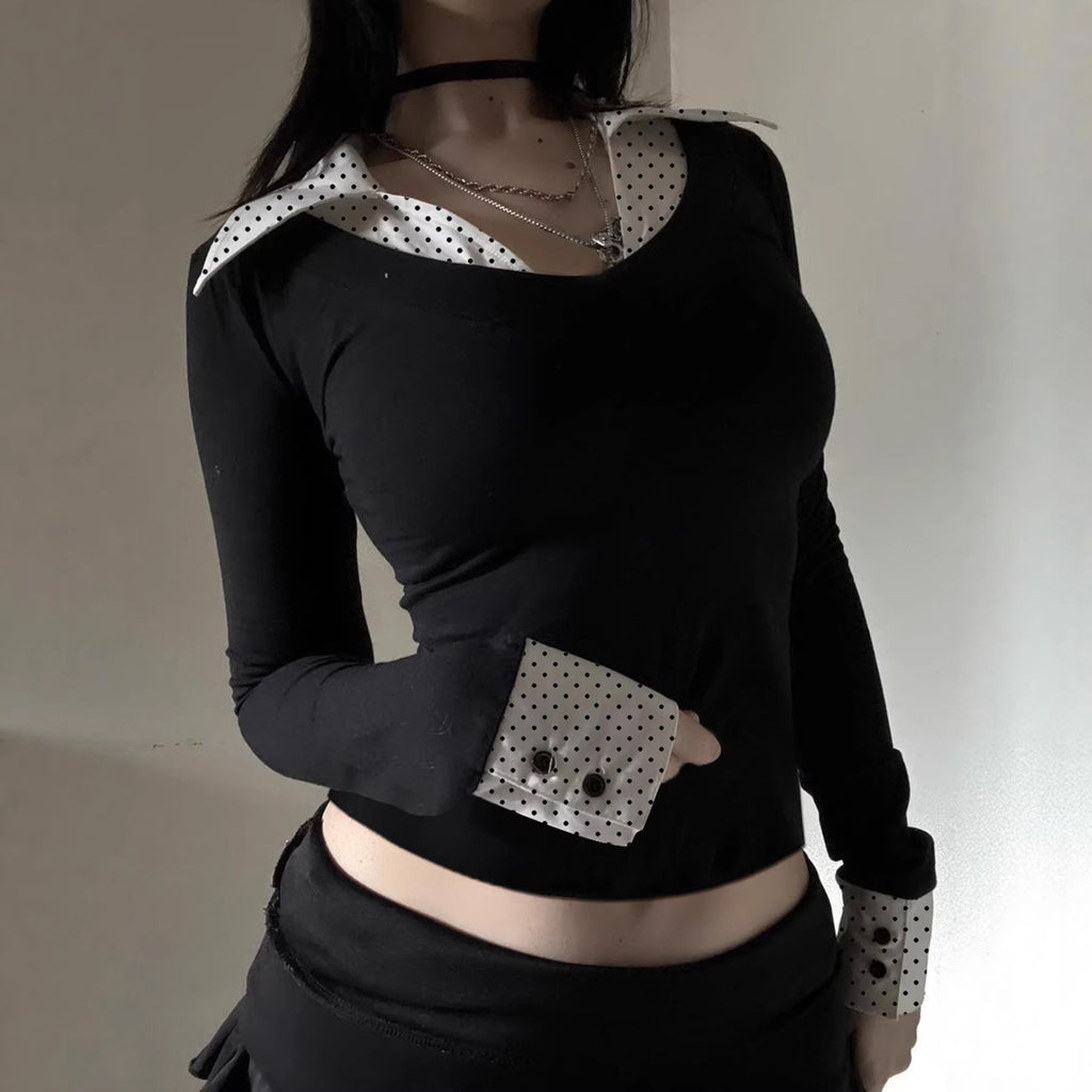 American Collegiate-style Long-sleeve Shirt With A Notched Collar And A Bold Print