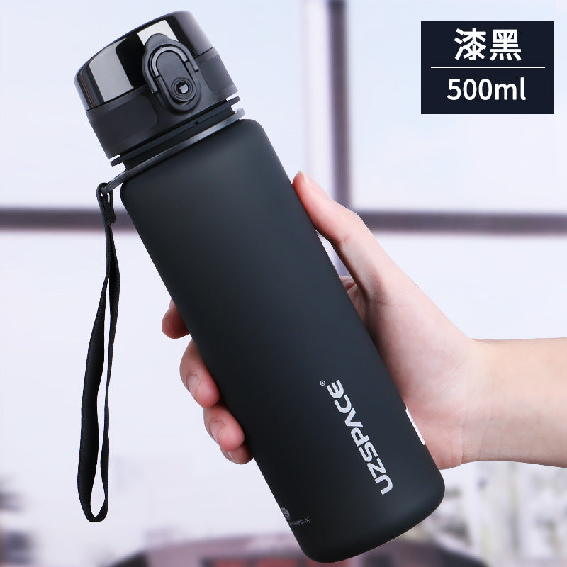 Outdoor Portable Large Capacity Sports And Fitness Water Bottle null