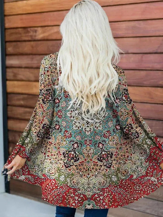 New Autumnwinter Casual Jacket With A Printed Design