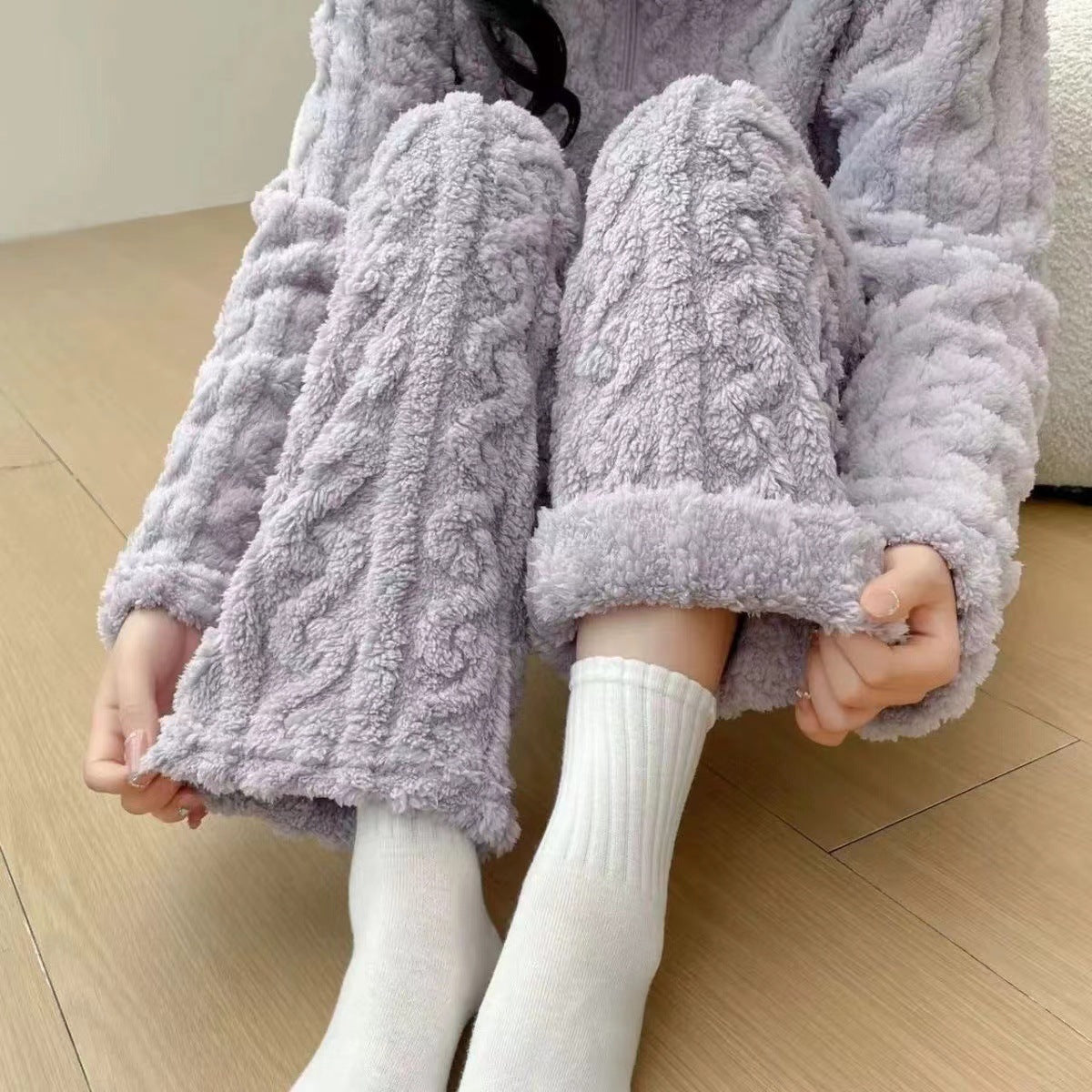 Autumn And Winter New Twist Zipper Couple Fleece-lined Thick Coral Fleece Pajamas Homewear Loungewear Sleepwear For Sleeping null