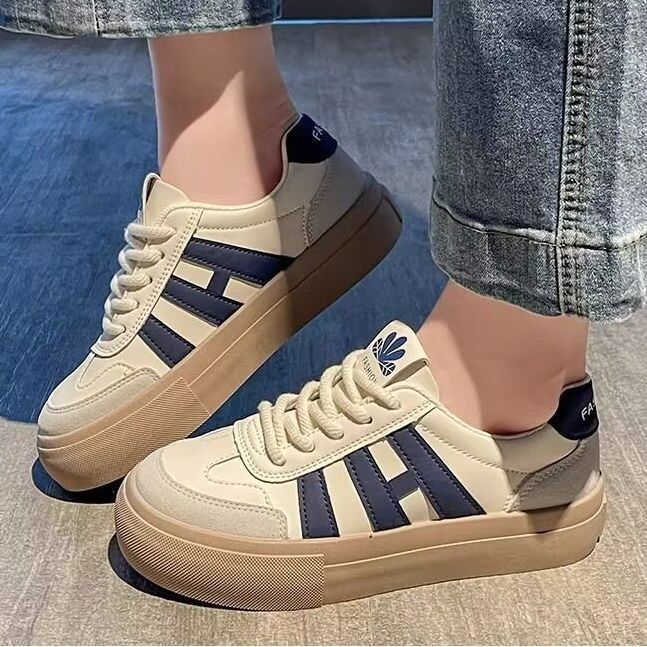 Women's Autumn Thick Bottom Retro Fashion Sports Casual Shoes null