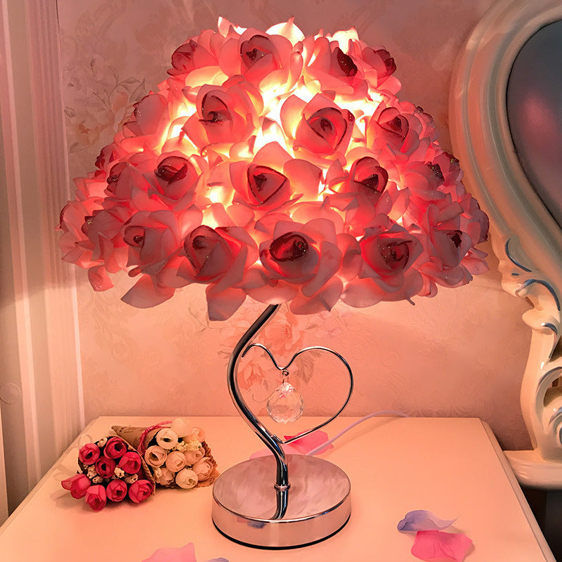 Creative Simple European Table Lamp Bedroom Bedside Rose null