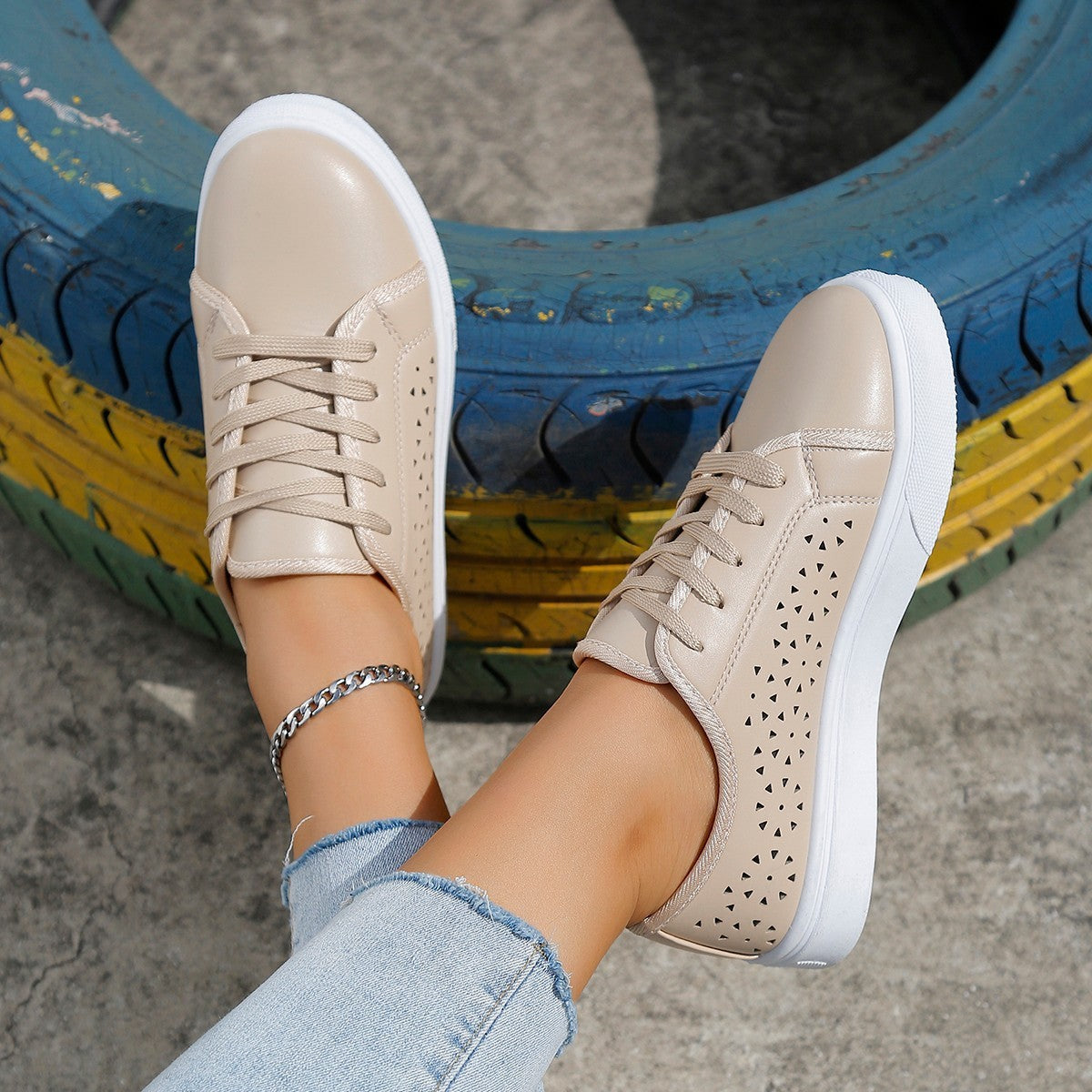 Cutout Flat Shoes Lace-up Hollow Out Walking Shoes For Women Loafers null