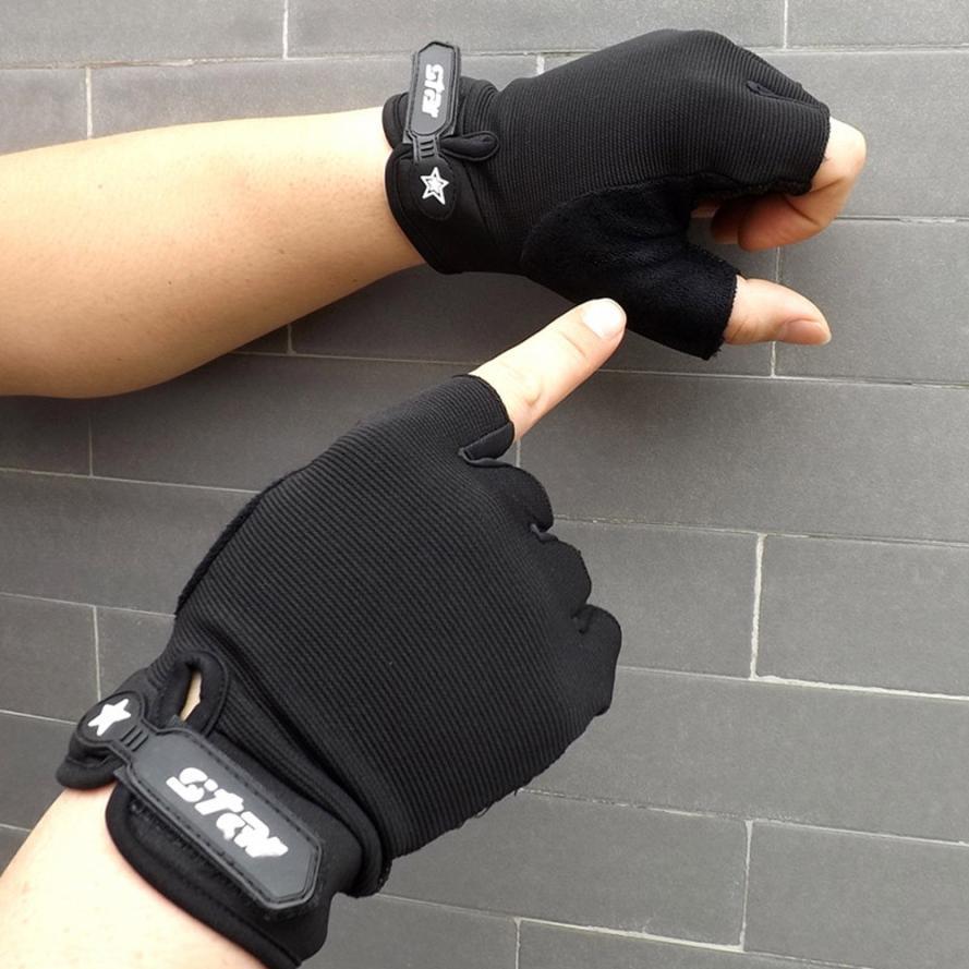 Sports fitness gloves null