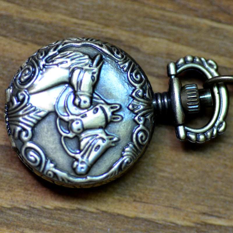 Vintage men and women necklace watch