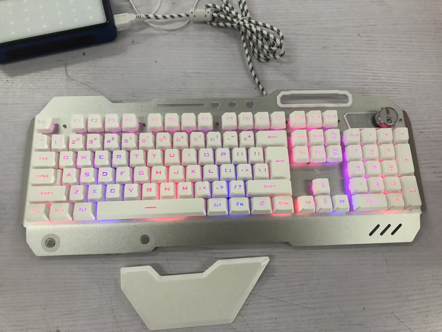 ErgonomicWired Gaming Keyboard with RGB Backlight Phone Holder null