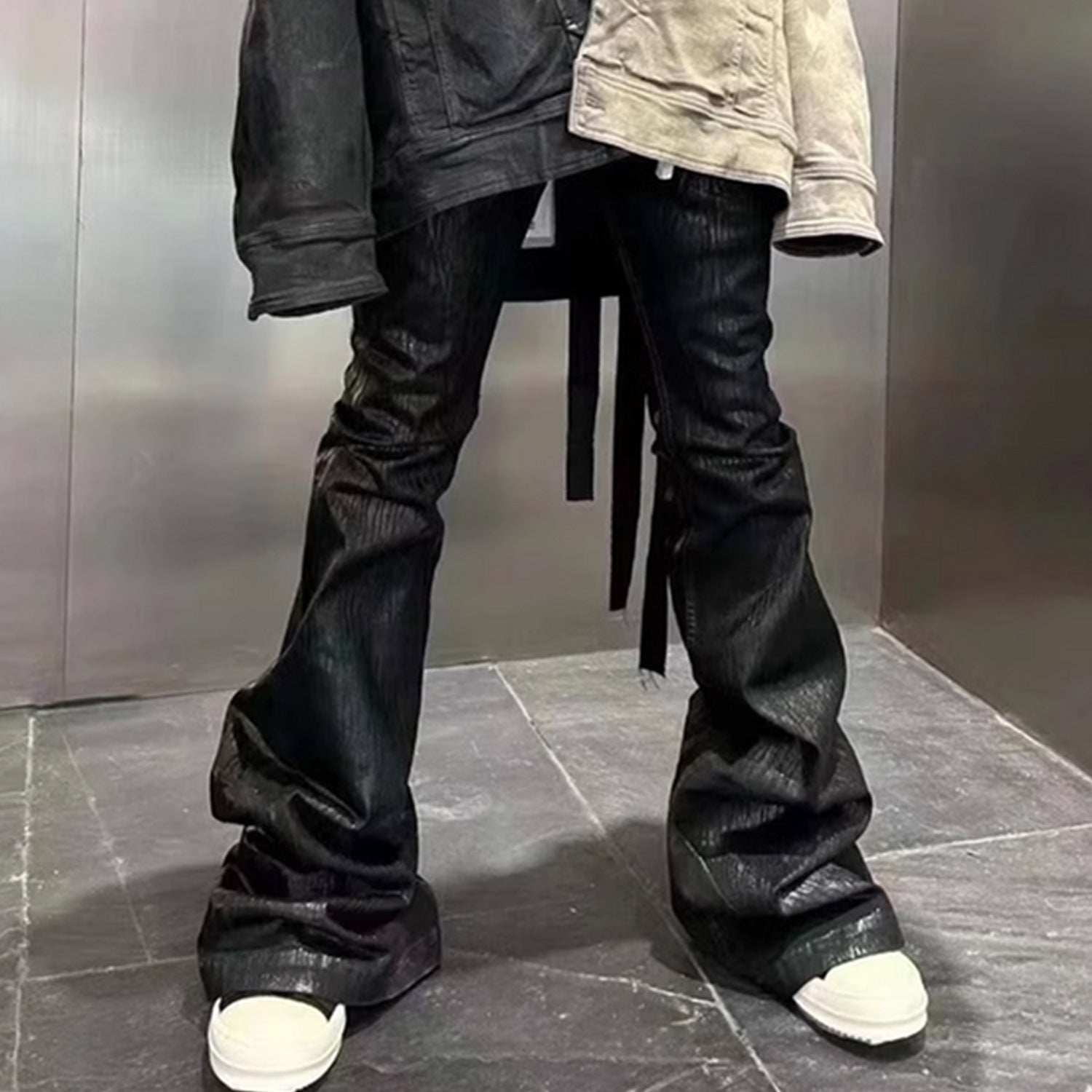 Men's And Women's Same Back Ribbon Drawstring Flared Jeans