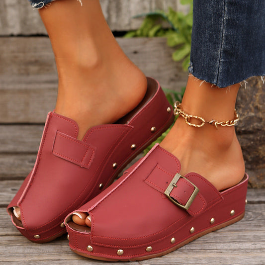 Summer Fish Mouth Wedges Sandals With Rivet Buckle Design Fashion Thick Bottom Slippers For Women Outdoor Non-slip Slides null