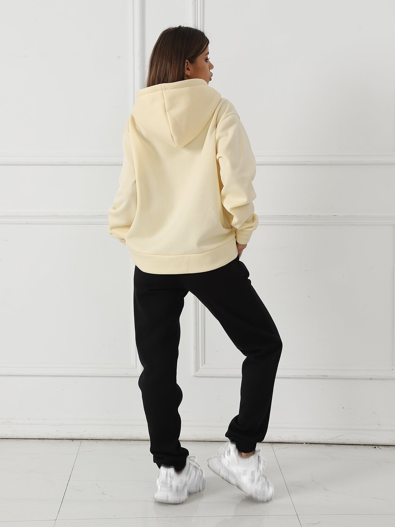 Women's Long Sleeved Sweatshirt null