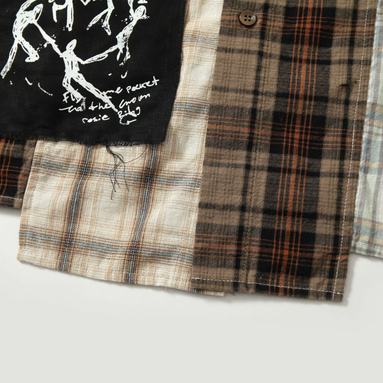 Retro Multicolor Plaid Stitching Graffiti Shirt