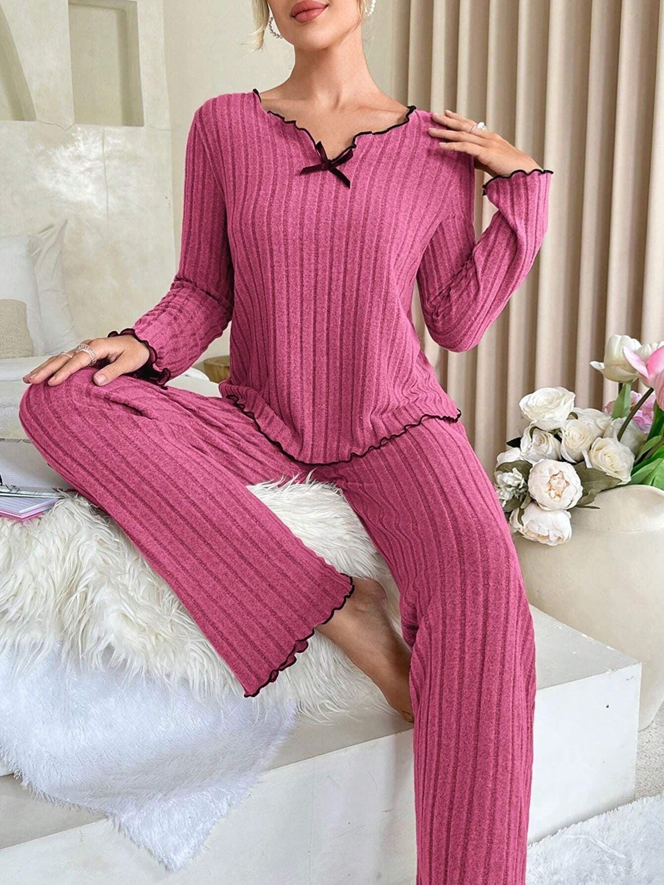 Black Edge Twisted Edge Leisure Pajamas Suit null