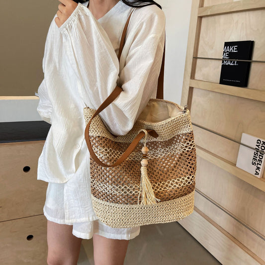 Summer Stripe Straw Sholder Bags With Tassel Pendant Fashion Large Capacity Seaside Vacation Beach Bags null