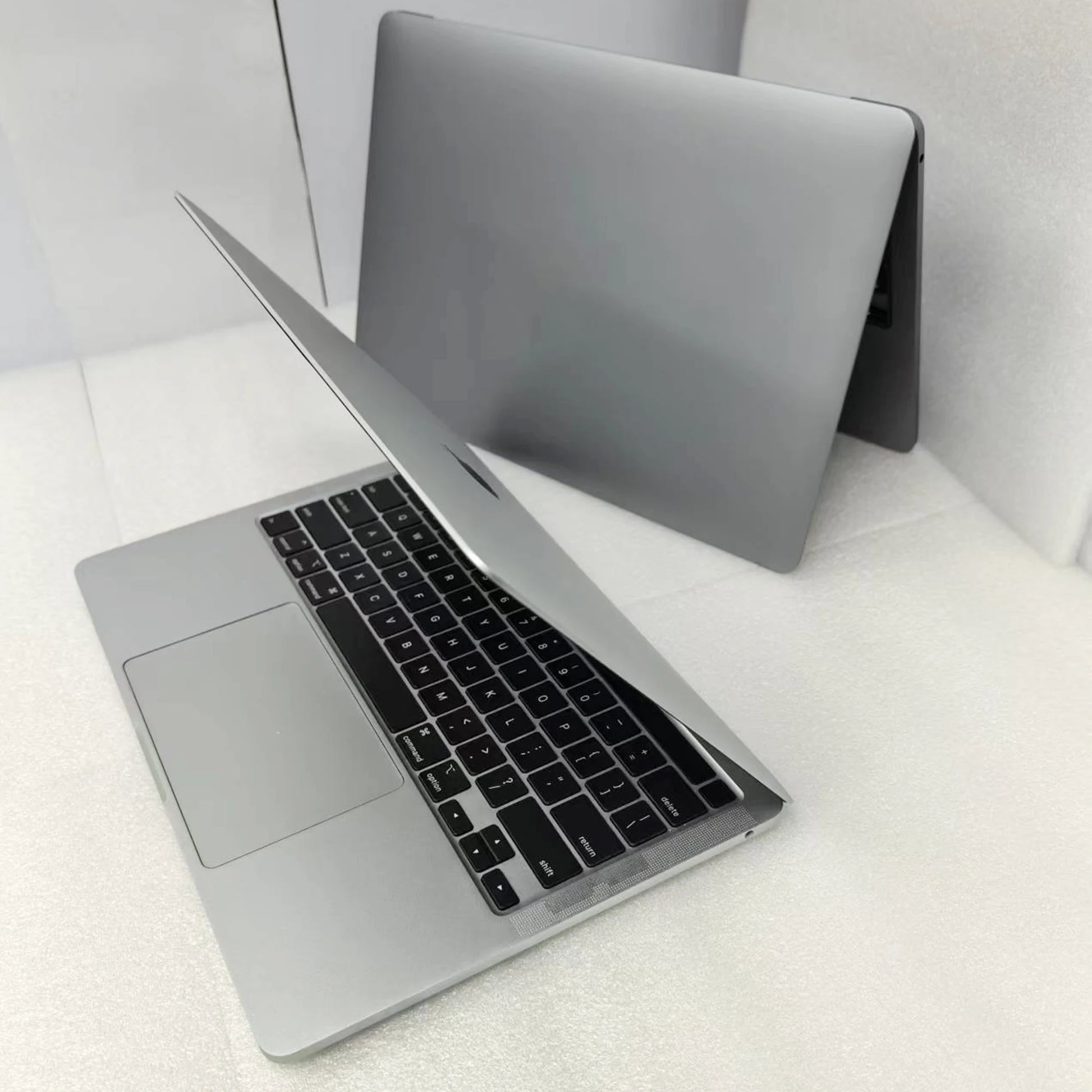 13" Second Hand Laptop 2020 Retina Pro A2289 8GB RAM and Memory 256GB Storage Laptop for Macbook Used Laptop