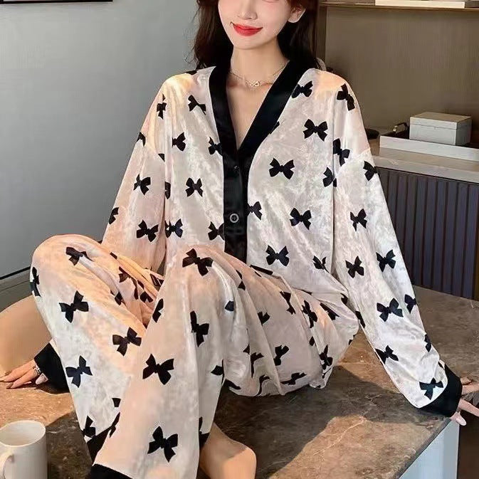 Women's Simple Printed Velvet Long Sleeves Trousers Pajamas Suit null