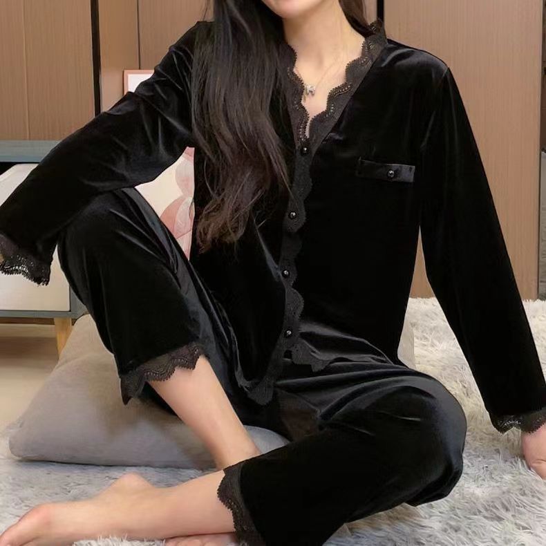 Women's Simple Printed Velvet Long Sleeves Trousers Pajamas Suit null