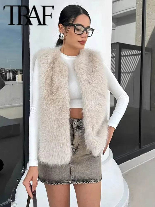 Women's Faux Fur Vest Jacket Autumn Winter Vintage Sleeveless Coat Fashion Women's Chic Warm O Neck Lady Chic Outwear