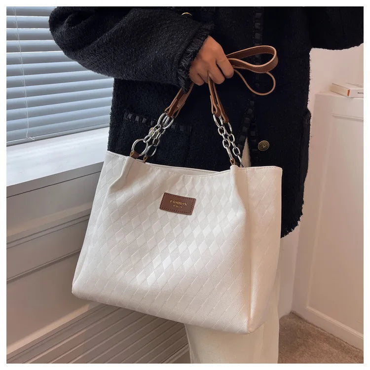 2025 New Fashionable Style High-end and Niche Commuting Handbags Large Capacity Bags Women's Versatile Shoulder Bag Tote Bags