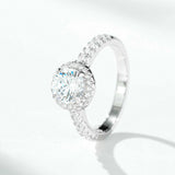 Women's 1-carat Round Bezel Ring