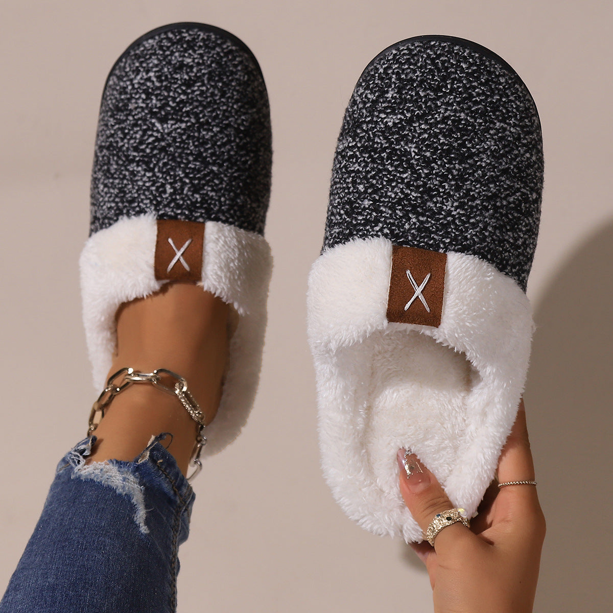 Winter Plush Slippers Fashion Thick Bottom Warm House Shoes For Women Men Indoor Bedroom Floor Slipper null