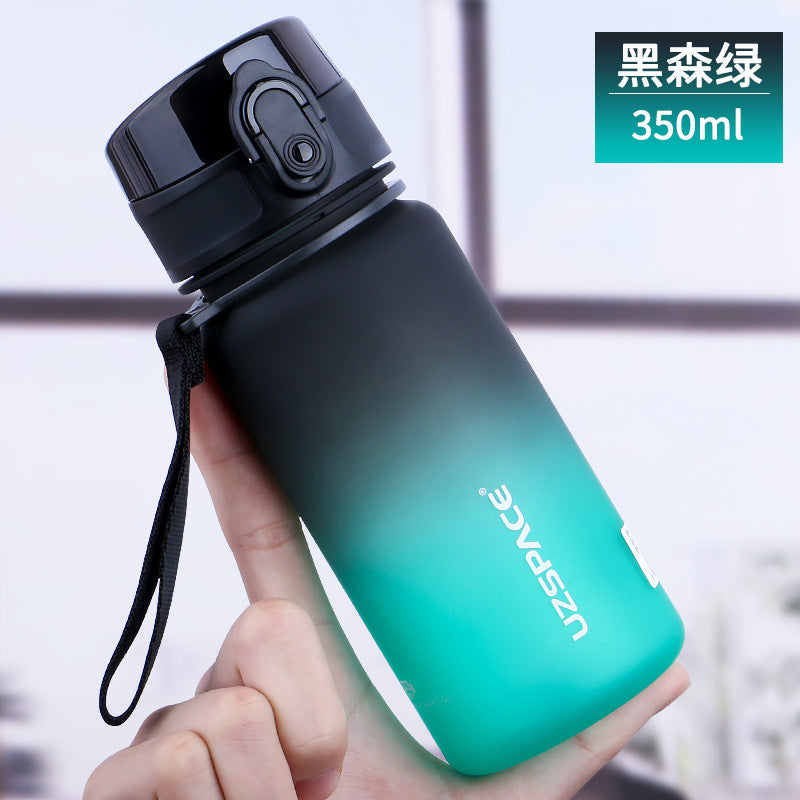 Outdoor Portable Large Capacity Sports And Fitness Water Bottle null