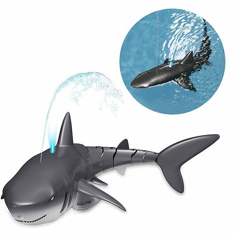 2.4G Remote Control Water Jet Shark Funny Water Spray Simulation Whale Animals Submarine Remote Control Fish null