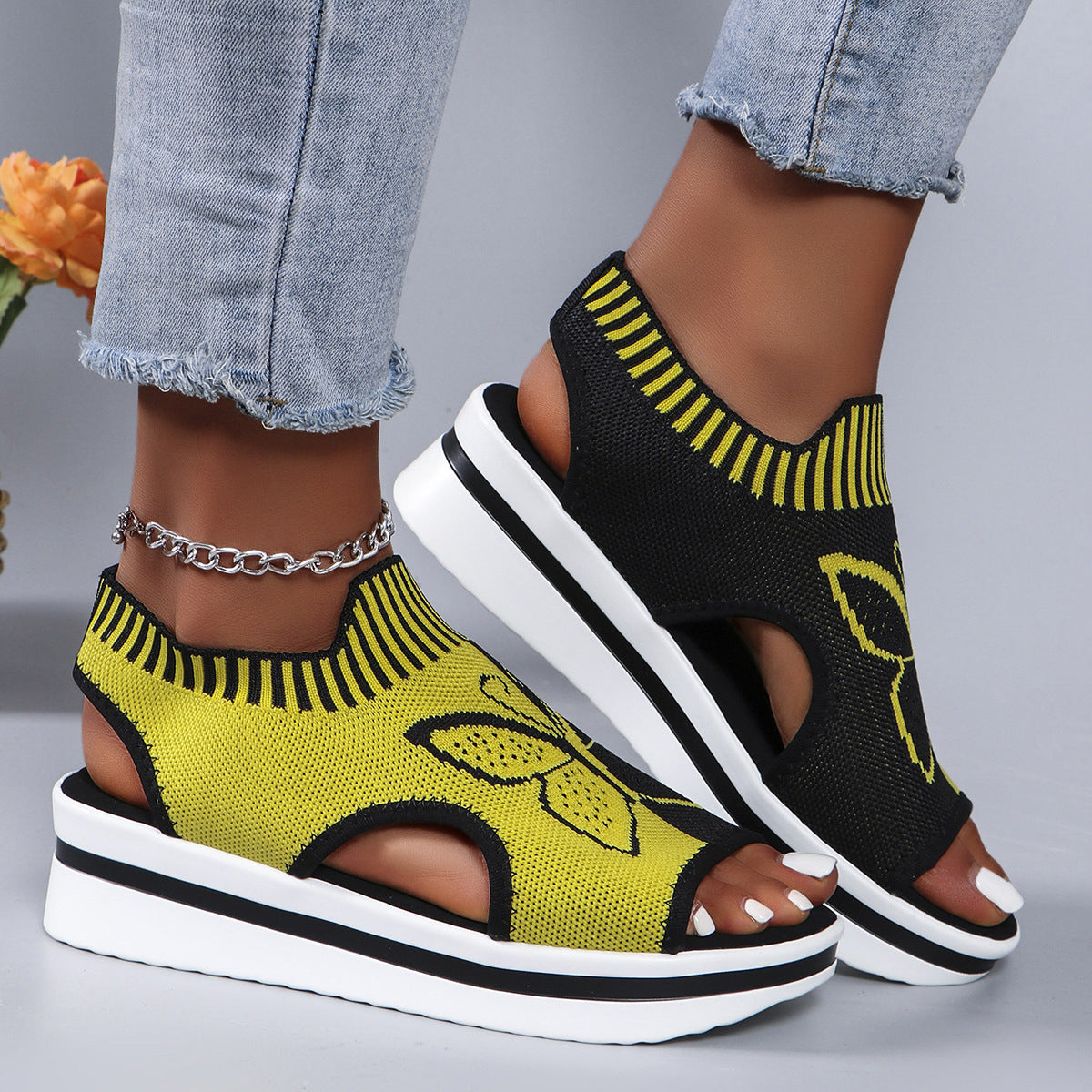 Summer Butterfly Print Sports Sandals Casual Breathable Flying Woven Flat Shoes For Women null