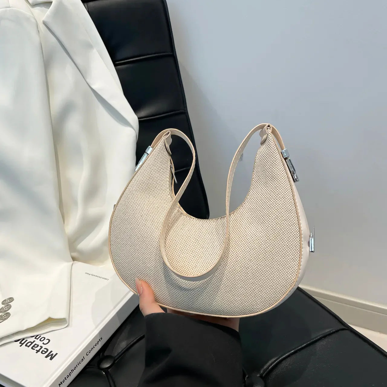 e67d0616c6814ac7b7238dc3494619f5-Max-Origin