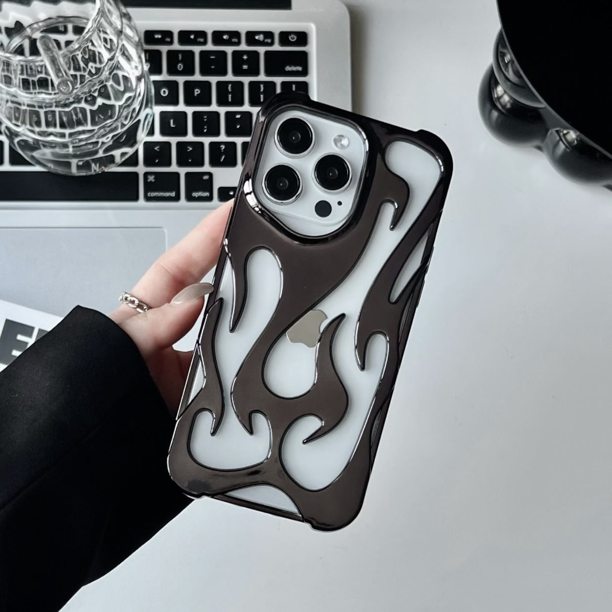 Electroplated Hollow Heat Dissipation Phone Case null