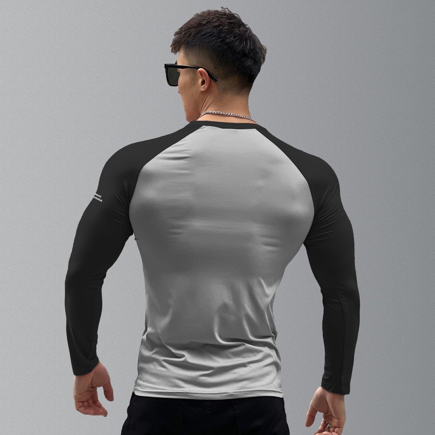 Slim-fit Men's Nylon Stretch Pullover Bottoming Shirt null