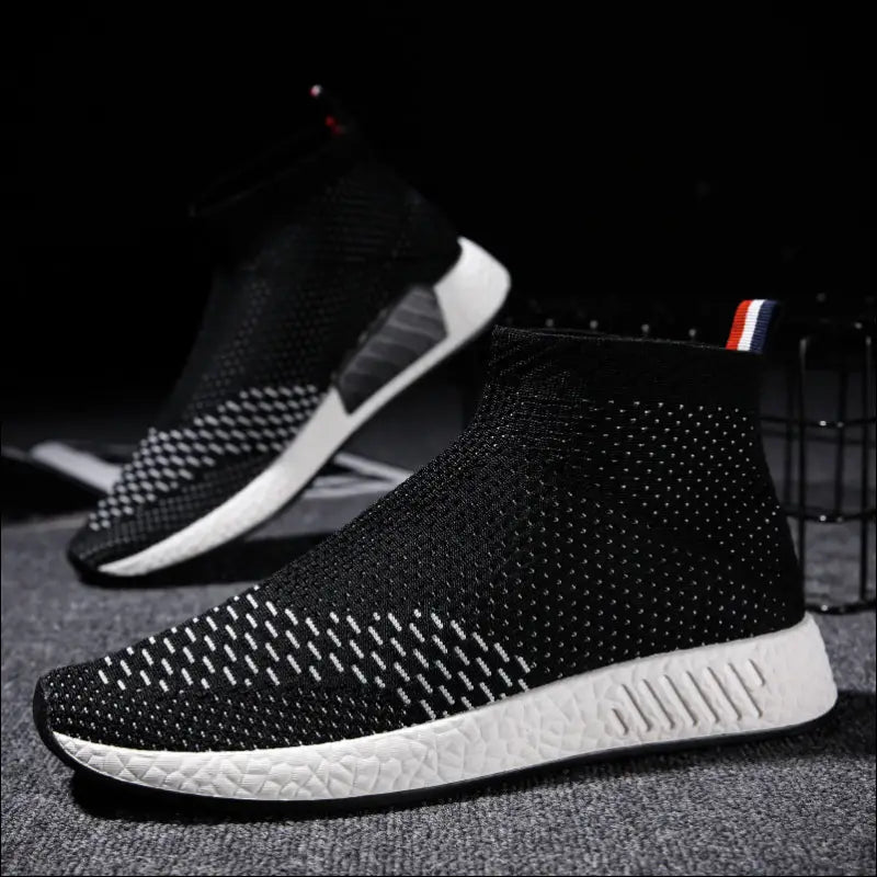 In the autumn of 2021 new lightweight fabric shoes men socks shoes flying shoes running shoes sports shoes net - Update Avenue 
