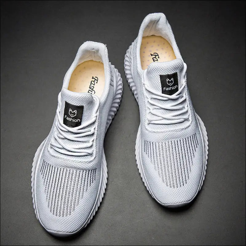 Large Size Men's Shoes, Breathable Sports Shoes, Ultra-light Running Shoes, New Style - Update Avenue 