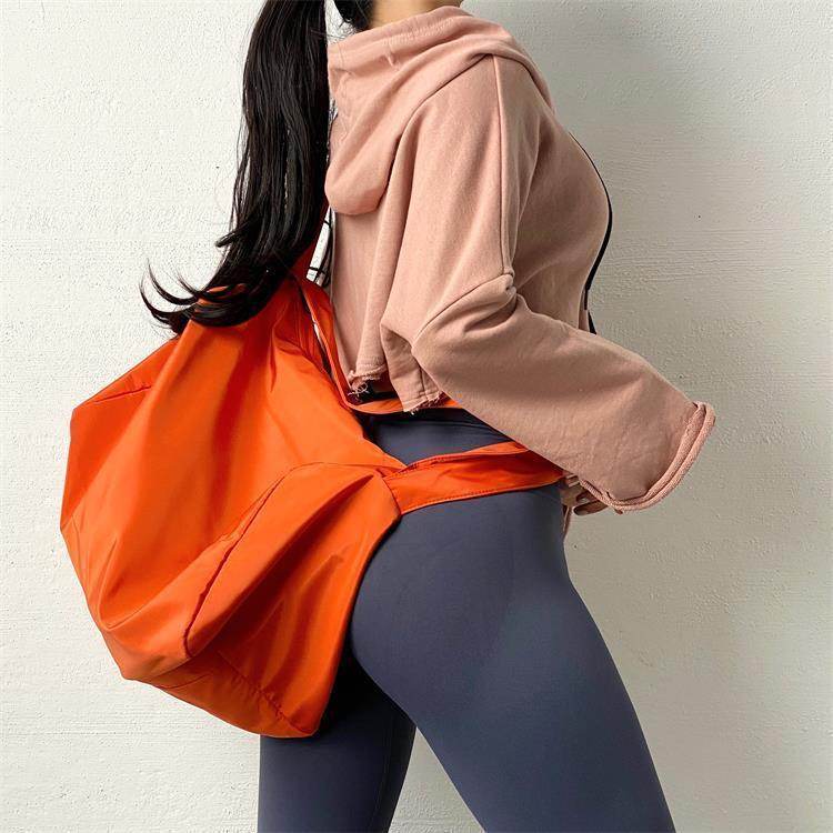 Professional Sports Women Portable Portable Gym Bag - Update Avenue 