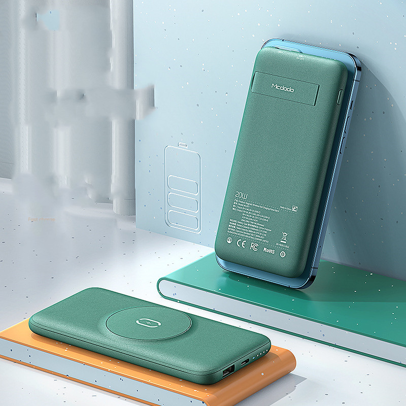 Magnetic 15W Wireless Charging Power Bank - Image 3