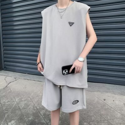 Men's Simple Casual Sports Top And Shorts Set