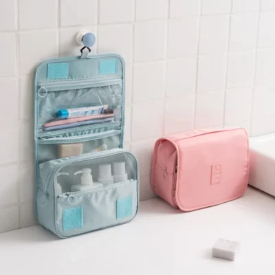 Hanging Toiletry Bag for Business Trips Portable Large Capacity Skincare Makeup Bag Dry and Wet Separation Folding Storage Bag