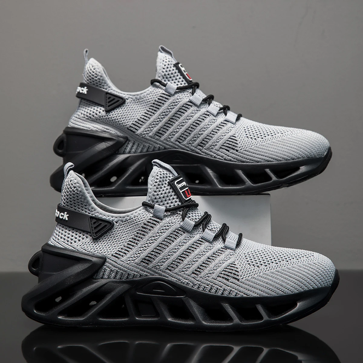 Men's Fashion Versatile Comfortable Lace-up Sports Casual Shoes, Mesh Shoes, Simple Striped All-Season Thick-Soled Trendy Sports