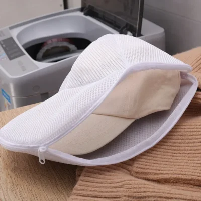 Hat washing bag, washing machine hat protection bag, hat cleaning laundry bag, anti-deformation mesh organizing bag with zipper.