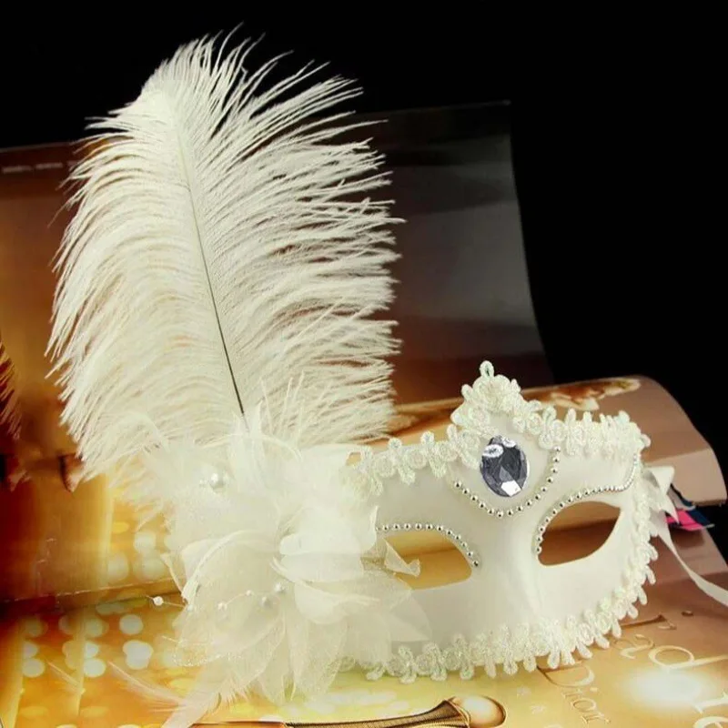 Venice Adult Masquerade Princess Mask Women Luxury Peacock Feathers Half Face Mask Party Performance Carnival Cosplay Costume