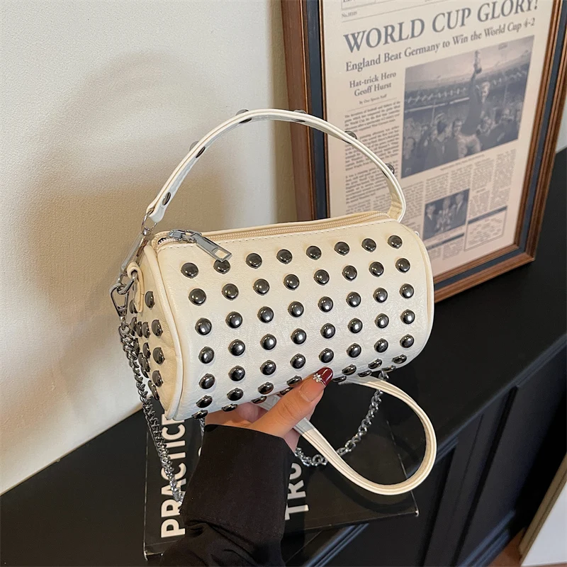 Retro Rivet Crossbody Bag For Women 2026 Boho Clutch Bag Black Handbag Lady Girls Shoulder Phone Purse Small Round Bag Black