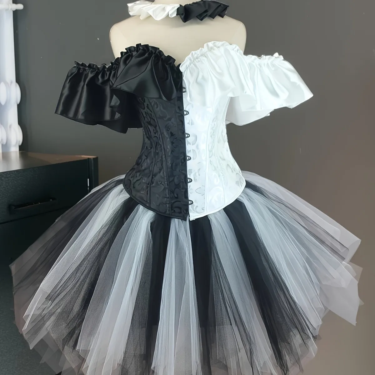 Halloween Clown Cosplay Costume Women Corsets Suit With Skirt Circus Performance Outfit Role Play Party Carnival Jester Dress