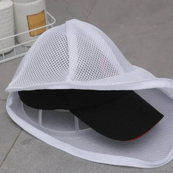 Hat washing bag, washing machine hat protection bag, hat cleaning laundry bag, anti-deformation mesh organizing bag with zipper.
