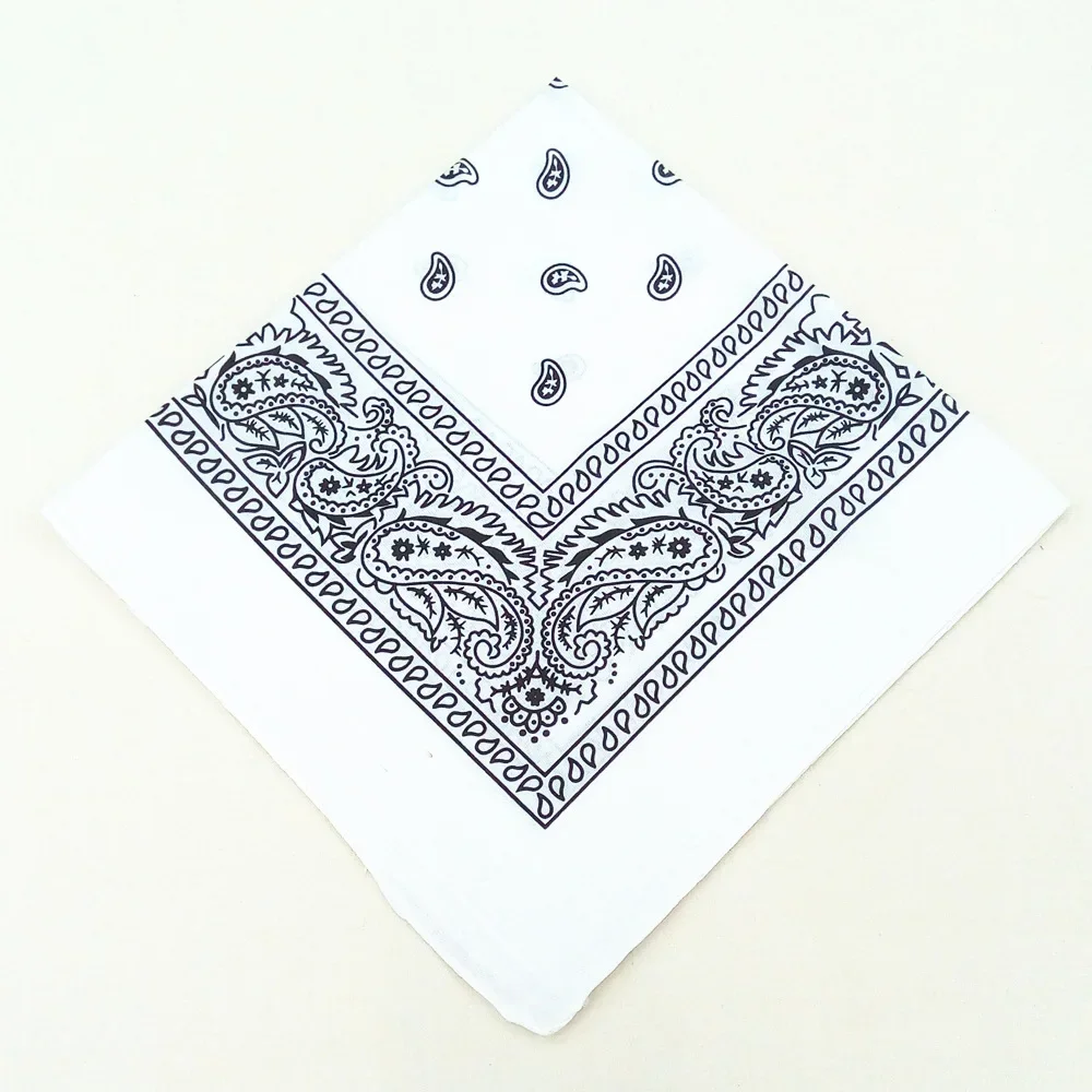 55cm*55cm Outdoor Sports Bandana Scarf Face Mask Riding Camping Cycling Headscarf Tube Wristband Paisley Headband Women Men