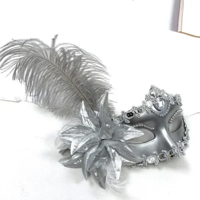 Venice Adult Masquerade Princess Mask Women Luxury Peacock Feathers Half Face Mask Party Performance Carnival Cosplay Costume