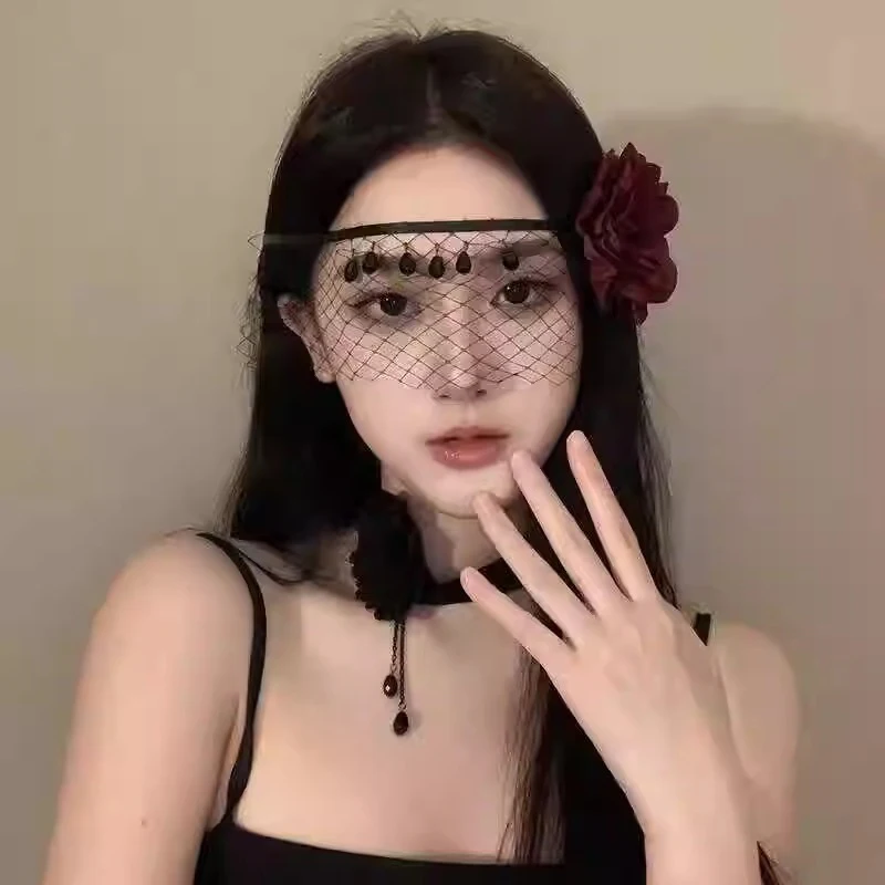 Retro Lace Princess Half Face Mask For Women Vintage Sexy Flower Tied Mask Gothic Party Accessory Masquerade Costume Prop