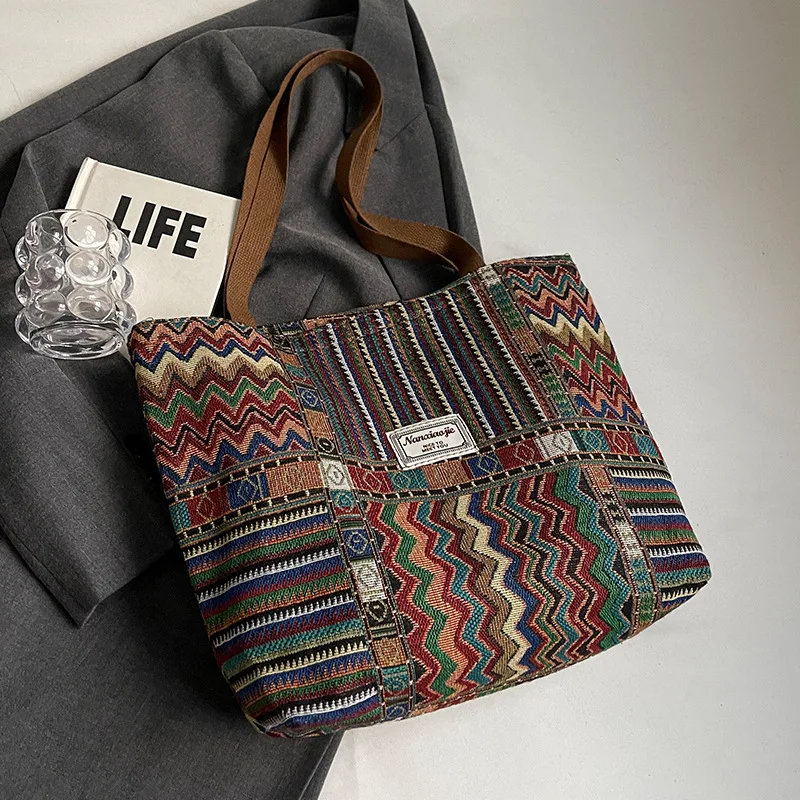 Large-Capacity Canvas Women's Tote Bag Retro Versatile Single-Shoulder Commuting Mommy Handbag Designer Bucket Bag 2025